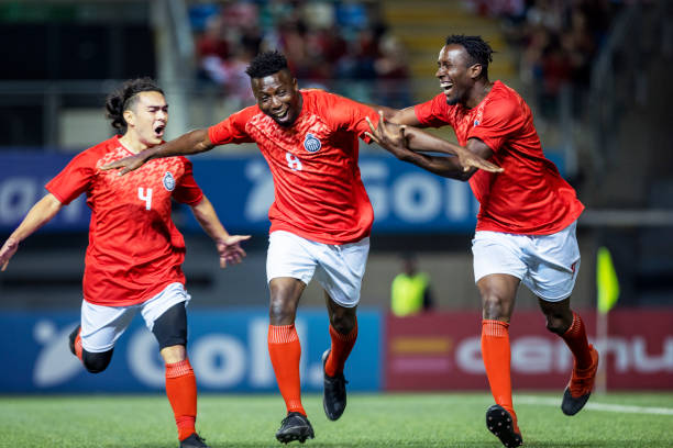 年轻而富有 年轻而富有