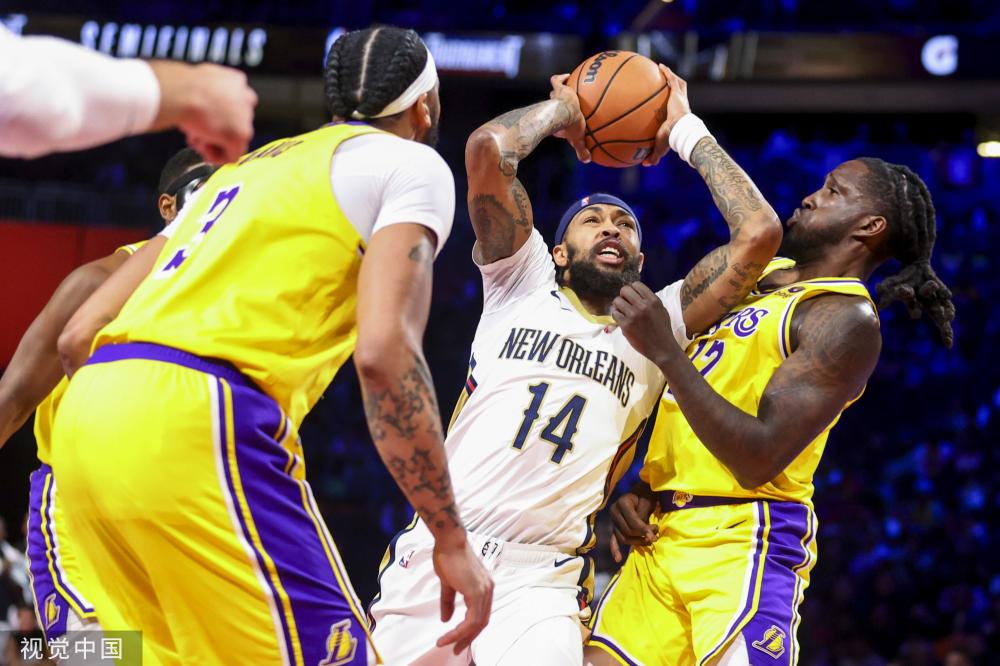 成功吸引了 成功吸引了